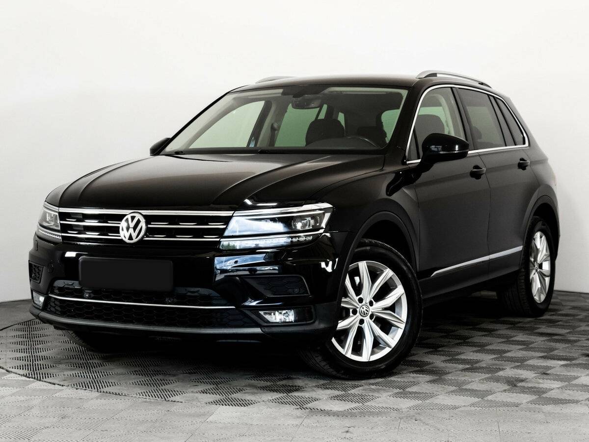Volkswagen Tiguan 2018 года с пробегом. Посмотреть фото