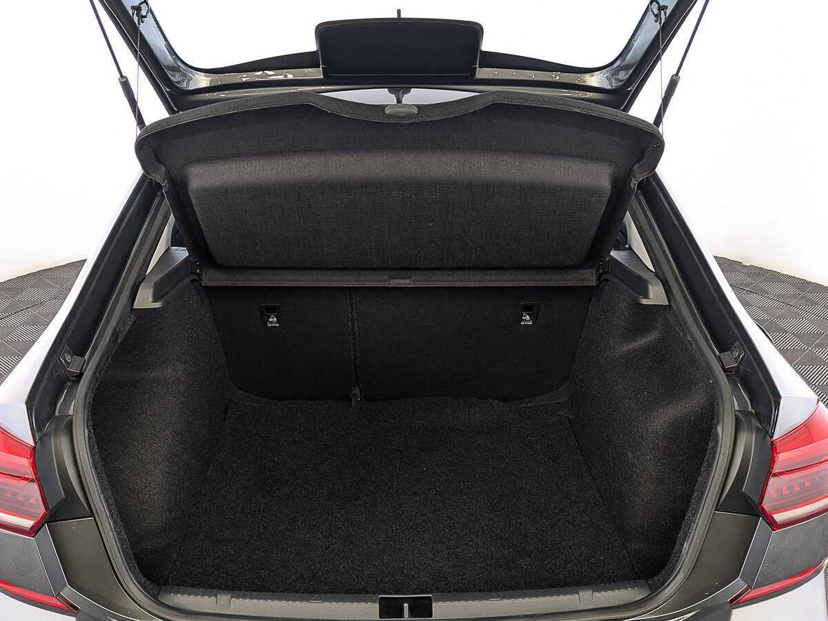 Volkswagen Polo 2021 года с пробегом. Фото: #9