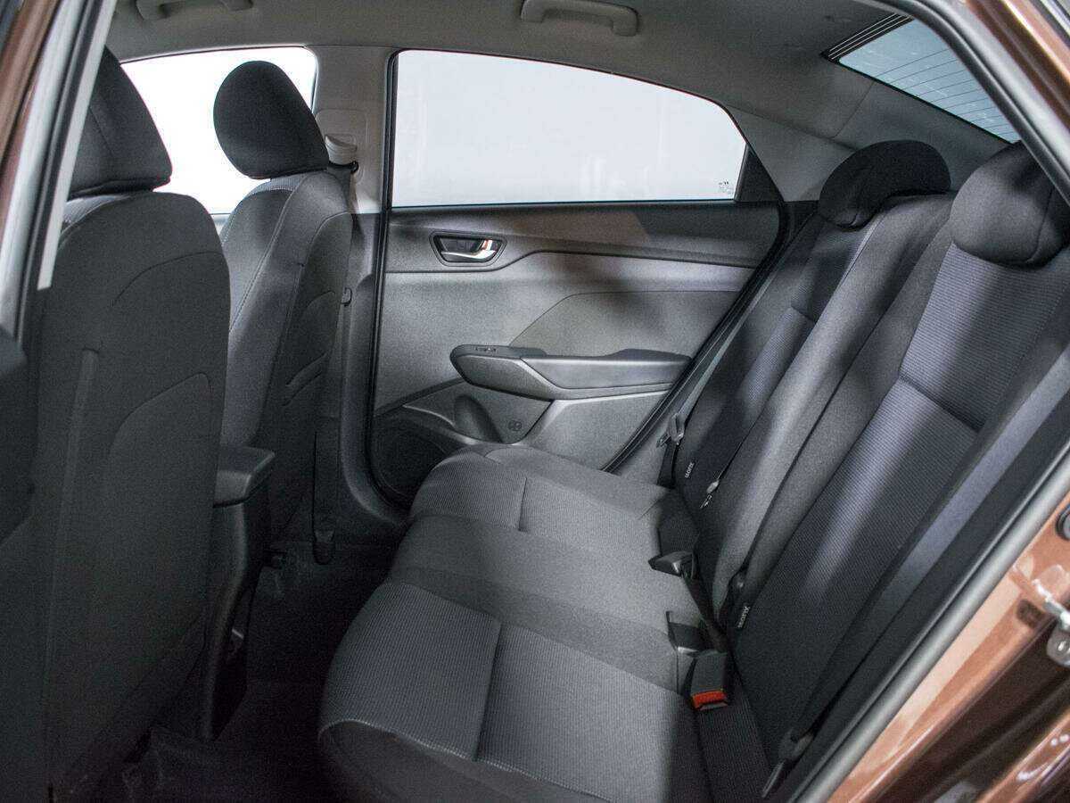 Hyundai Solaris 2021 года с пробегом. Фото: #9