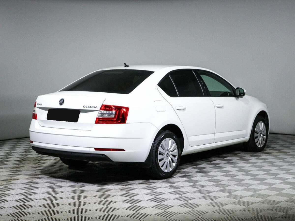 Skoda Octavia 2019 года с пробегом. Фото: #4