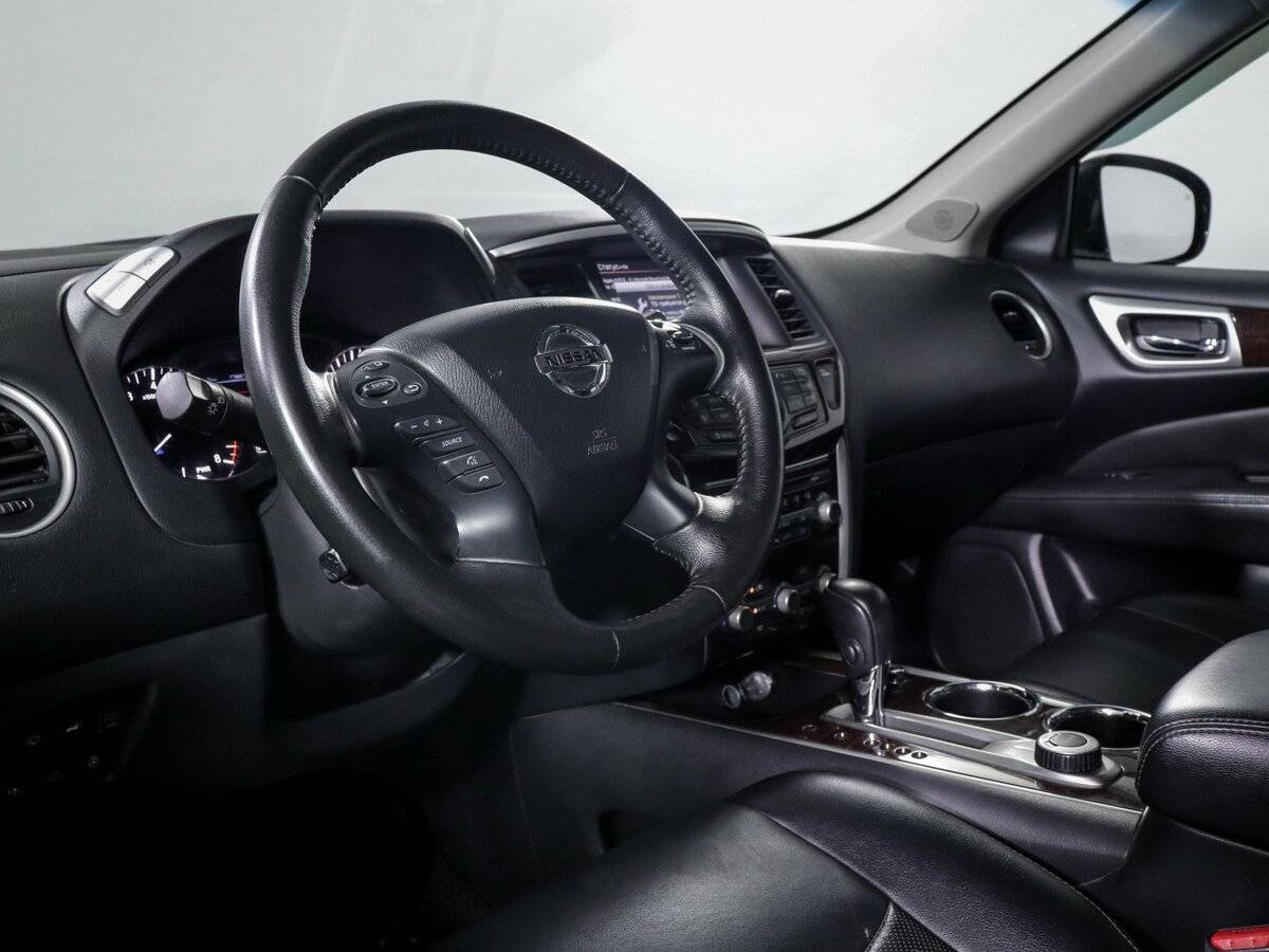 Nissan Pathfinder 2015 года с пробегом. Фото: #12