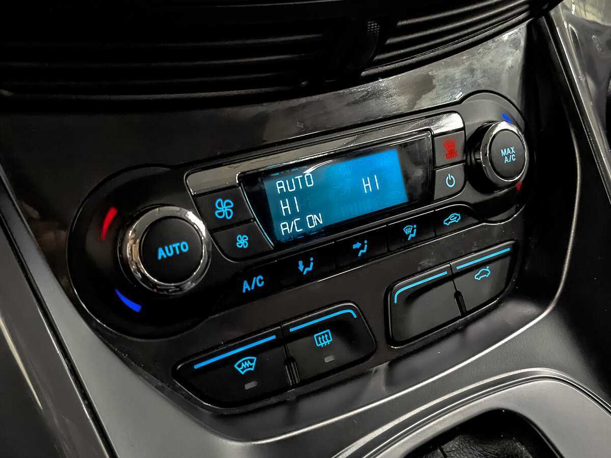 Ford Kuga 2014 года с пробегом. Фото: #18