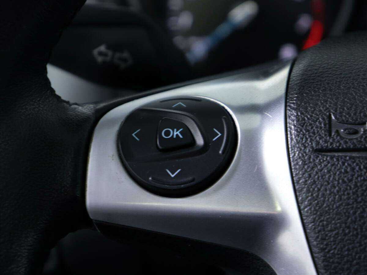 Ford Focus 2012 года с пробегом. Фото: #16