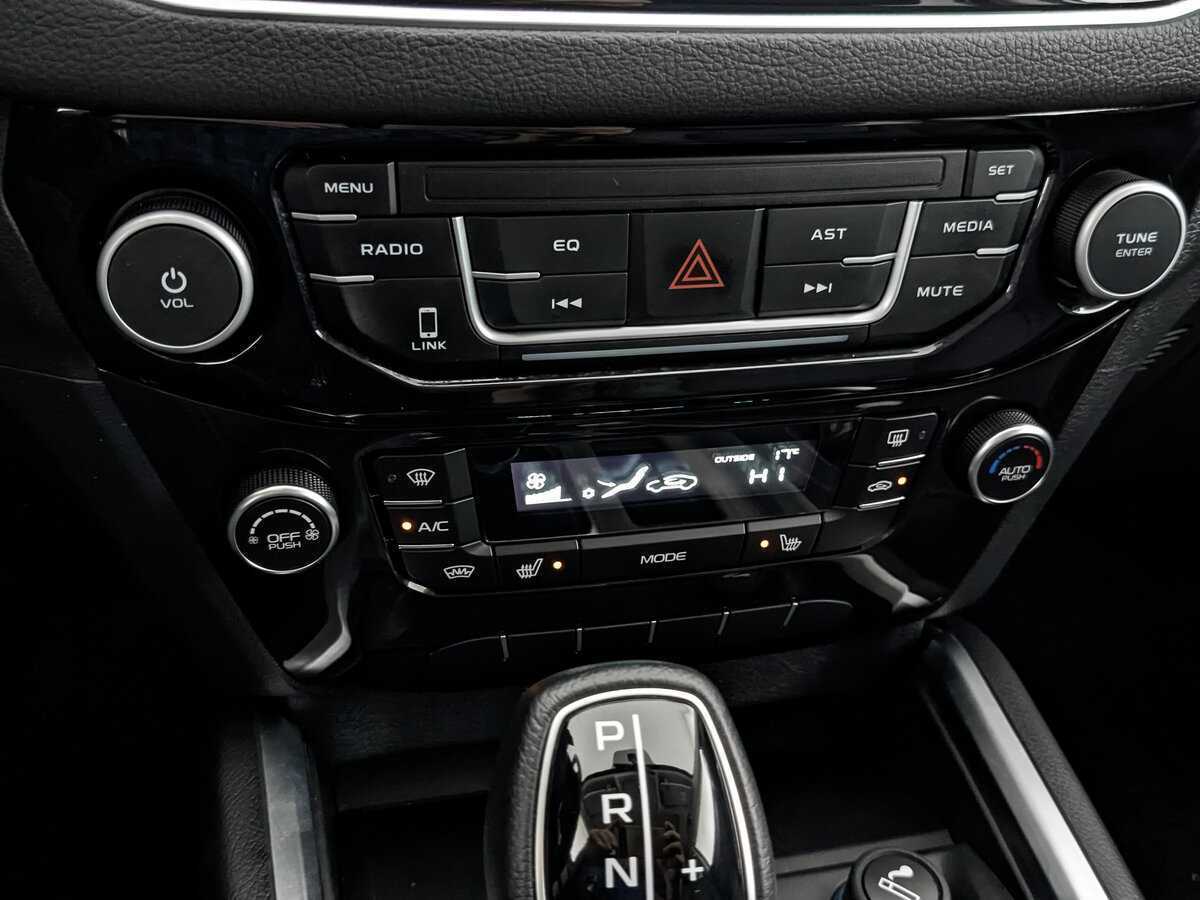 Geely Emgrand X7 2020 года с пробегом. Фото: #20