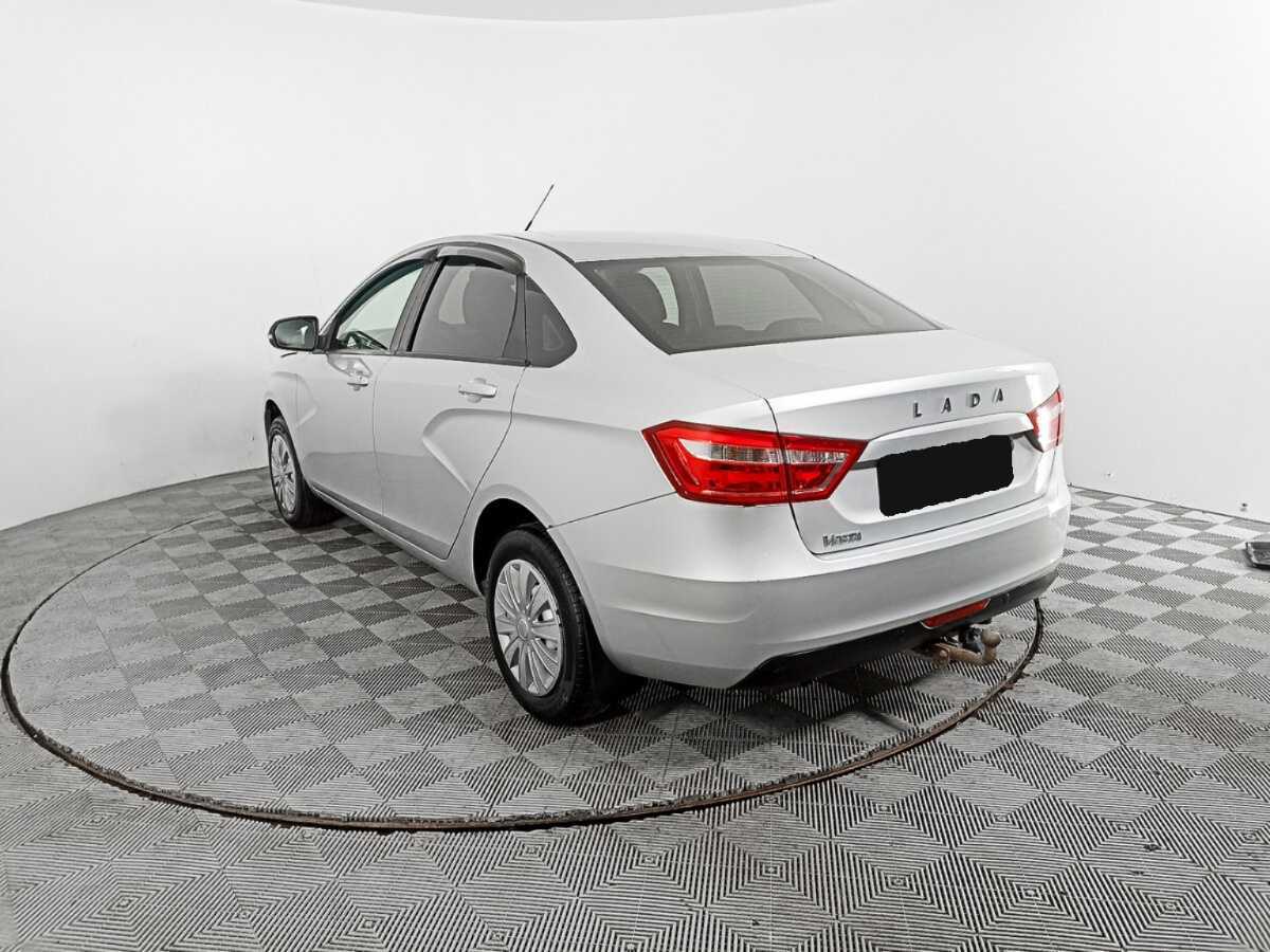 Lada (ВАЗ) Vesta 2017 года с пробегом. Фото: #6