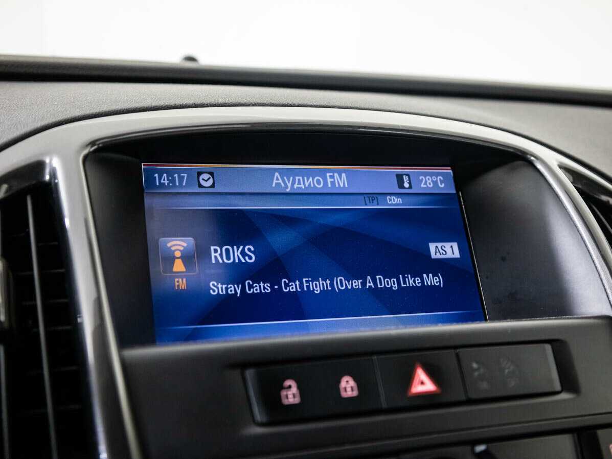 Opel Astra 2012 года с пробегом. Фото: #12