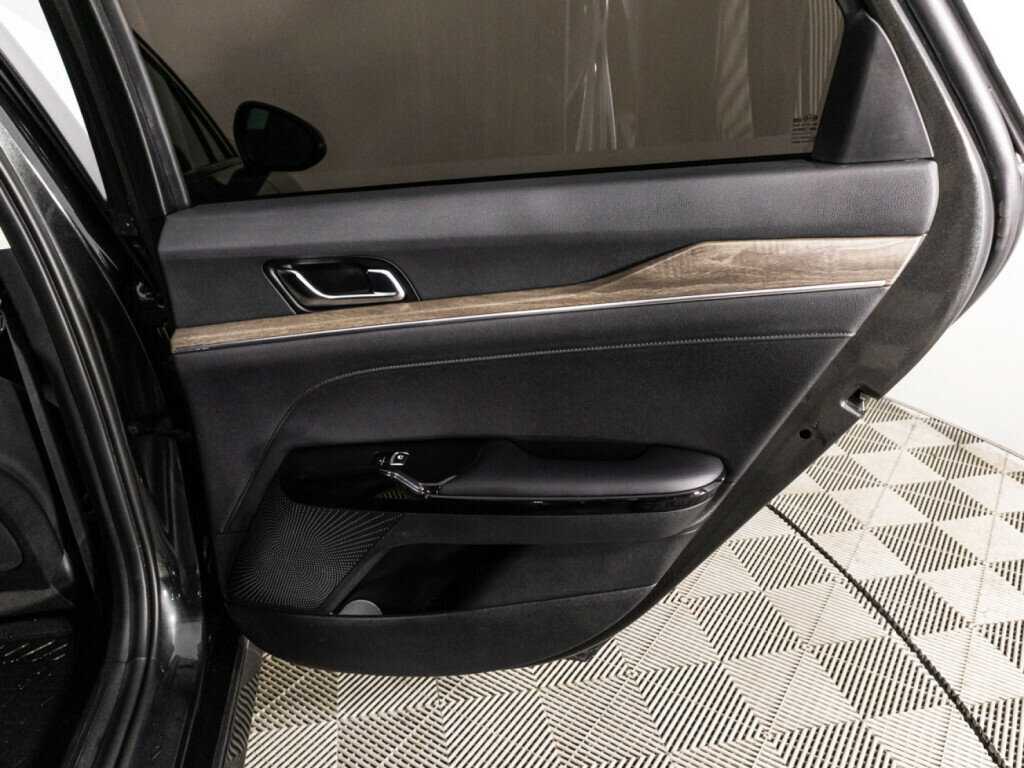 Kia K5 2020 года с пробегом. Фото: #24