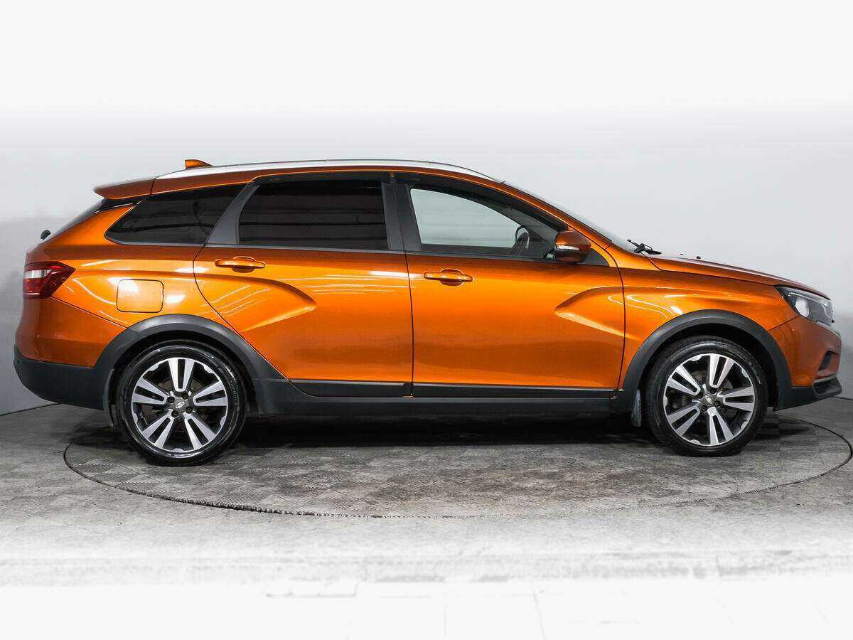 Lada (ВАЗ) Vesta 2018 года с пробегом. Фото: #3