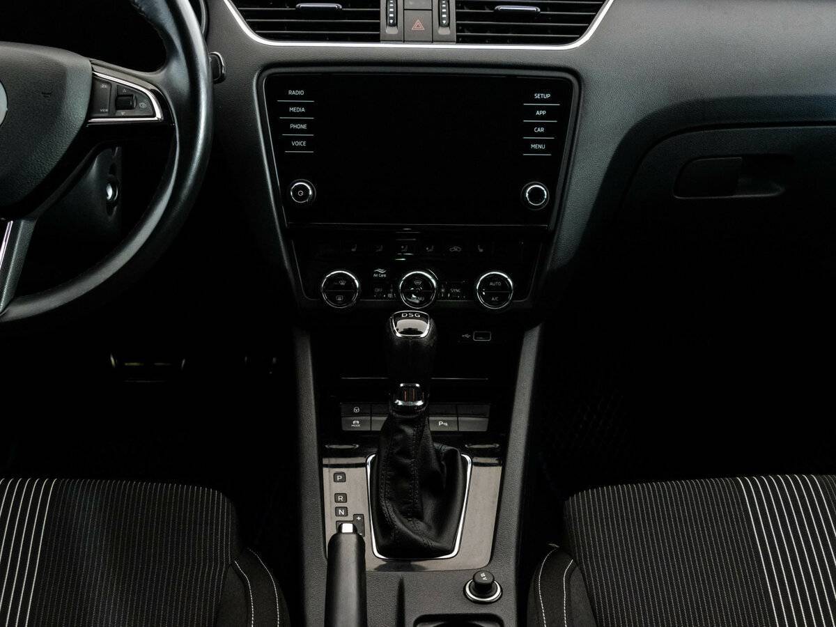 Skoda Octavia 2019 года с пробегом. Фото: #14