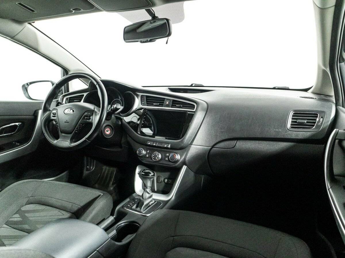 Kia Ceed 2015 года с пробегом. Фото: #8