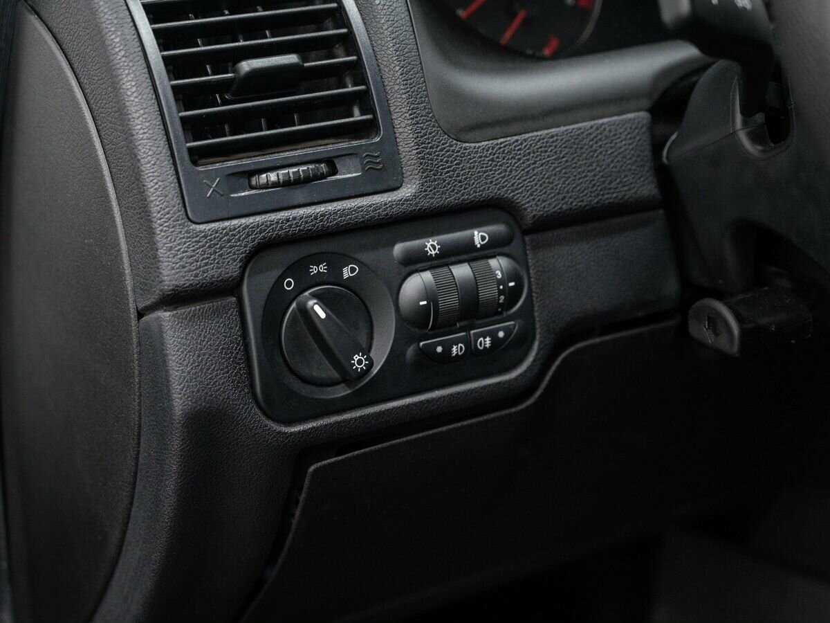 УАЗ Patriot 2015 года с пробегом. Фото: #16