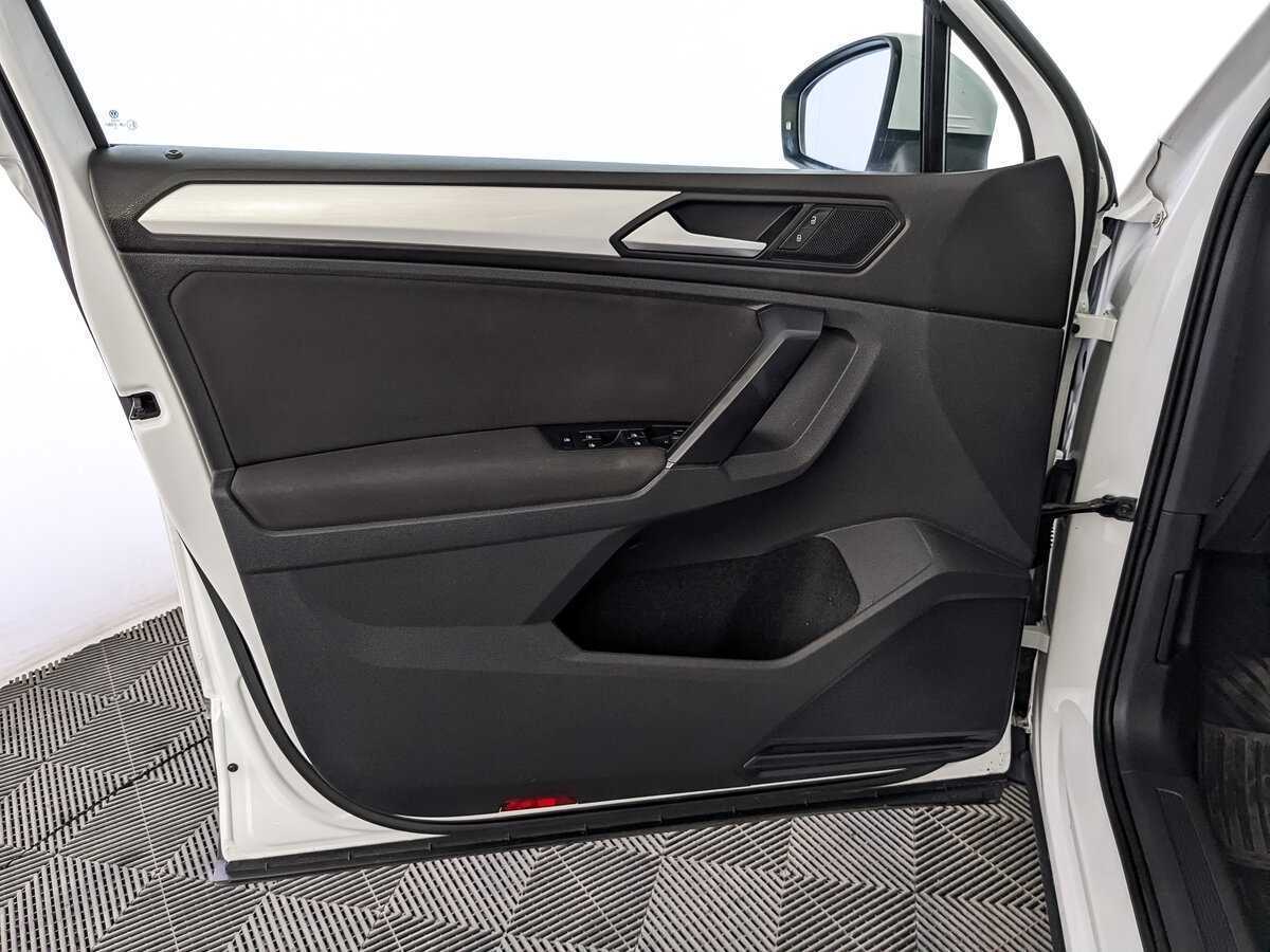 Volkswagen Tiguan 2021 года с пробегом. Фото: #18