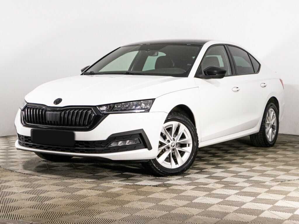 Skoda Octavia 2021 года с пробегом. Посмотреть фото