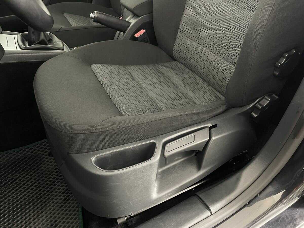 Skoda Octavia 2012 года с пробегом. Фото: #9