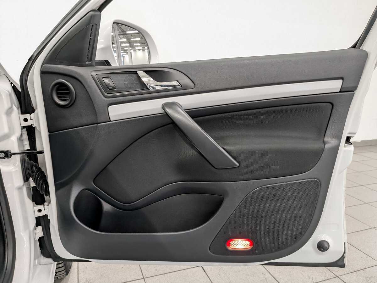 Skoda Octavia 2013 года с пробегом. Фото: #22