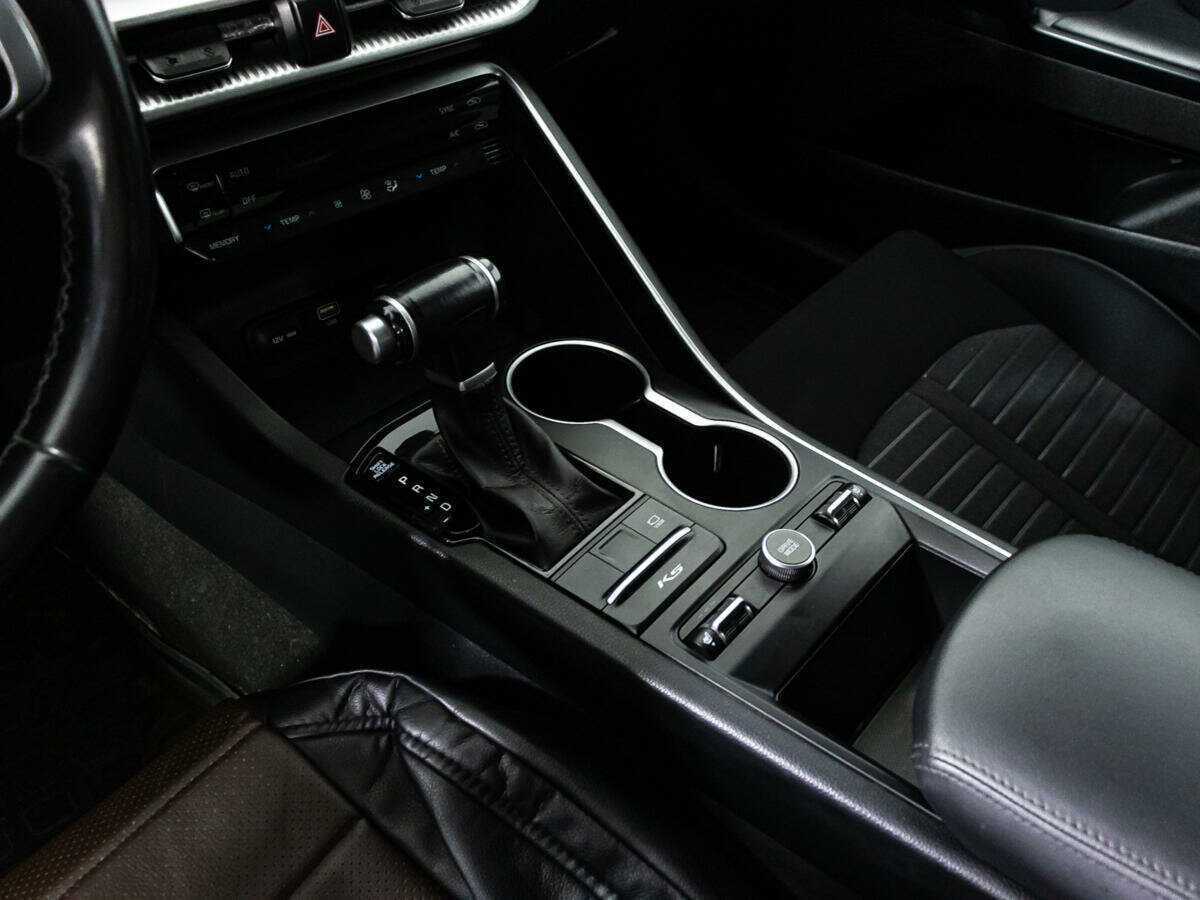 Kia K5 2021 года с пробегом. Фото: #16