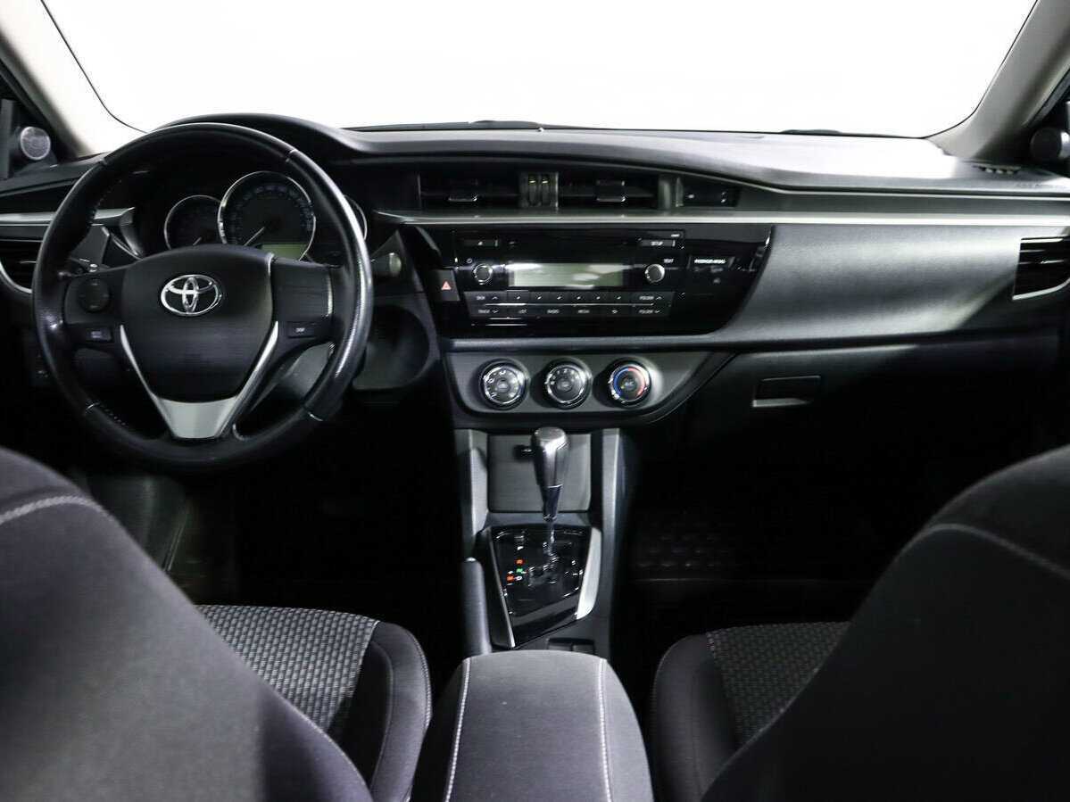 Toyota Corolla 2016 года с пробегом. Фото: #9