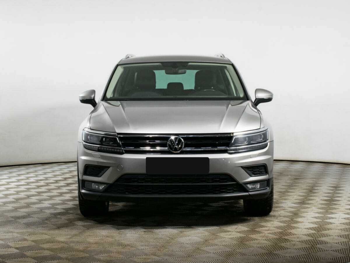 Volkswagen Tiguan 2018 года с пробегом. Фото: #1