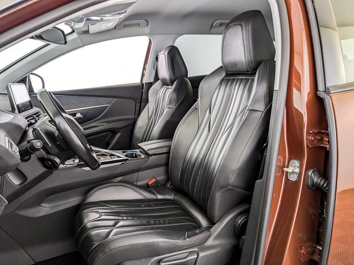 Peugeot 3008 2017 года с пробегом. Фото: #19
