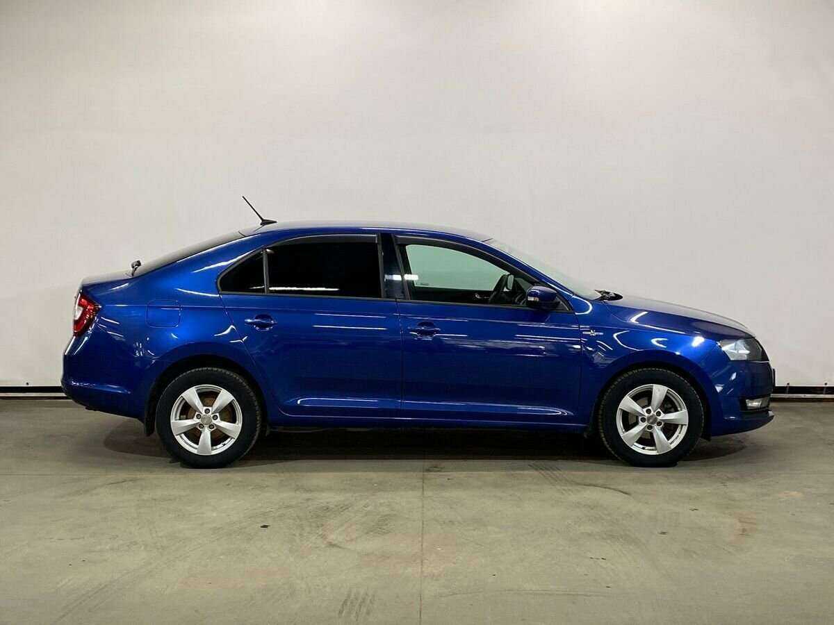 Skoda Rapid 2018 года с пробегом. Фото: #3