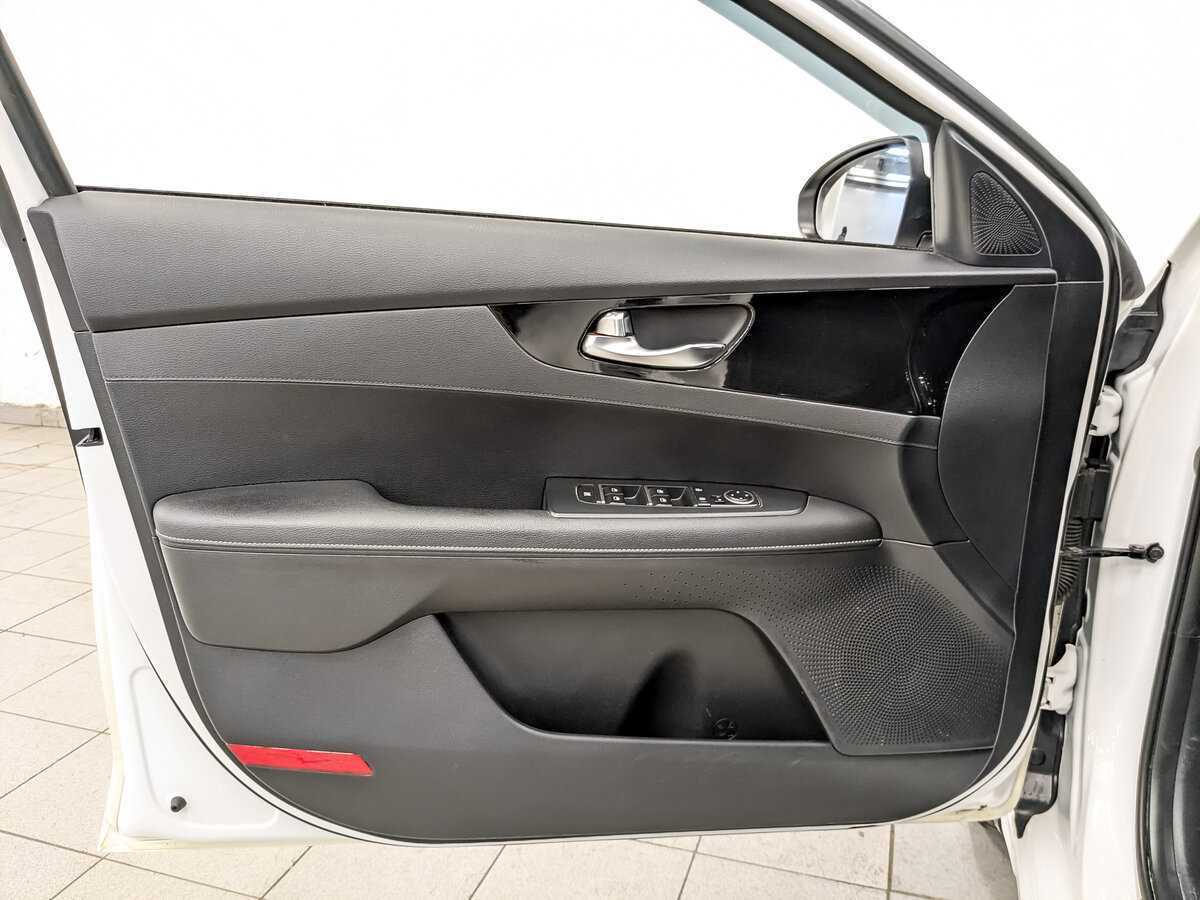 Kia Cerato 2019 года с пробегом. Фото: #16
