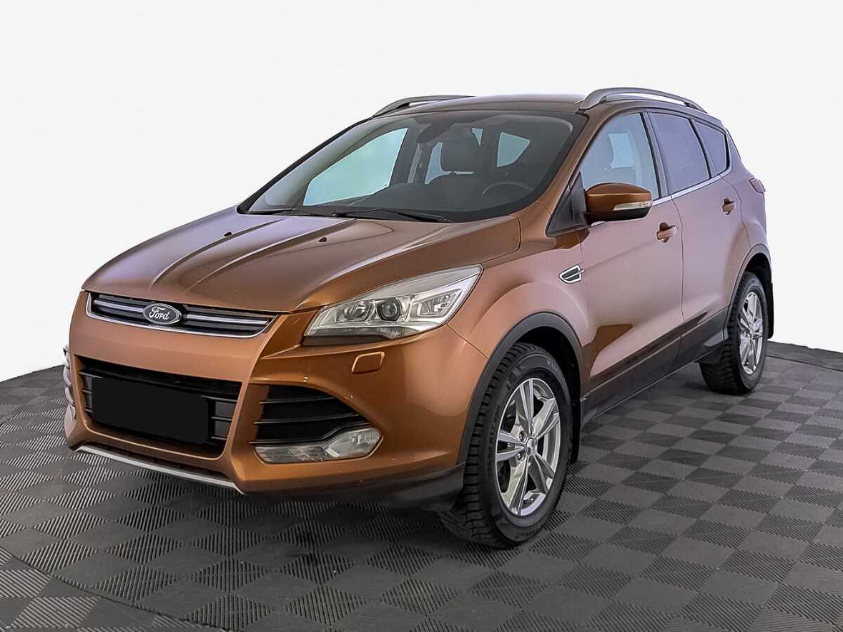 Ford Kuga 2014 года с пробегом. Фото: #0