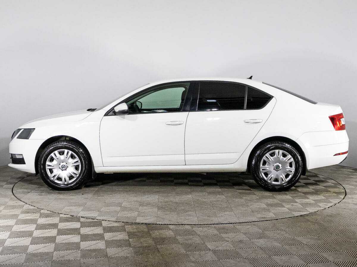 Skoda Octavia 2018 года с пробегом. Фото: #7