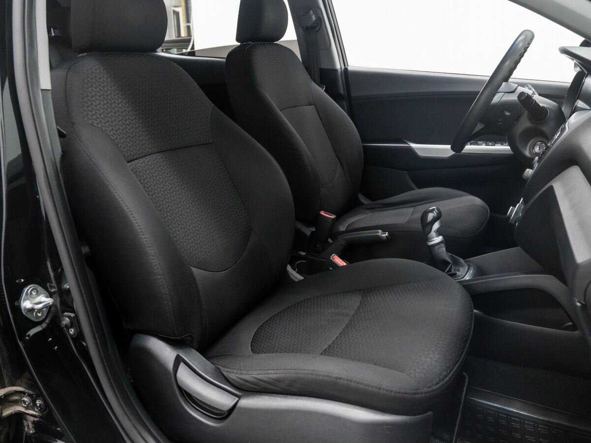 Kia Rio 2012 года с пробегом. Фото: #4