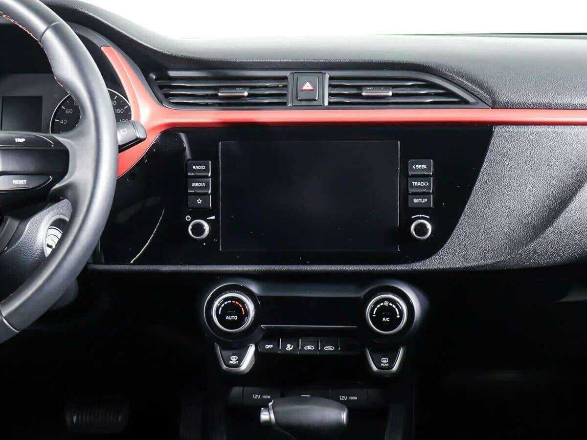 Kia Rio 2021 года с пробегом. Фото: #8