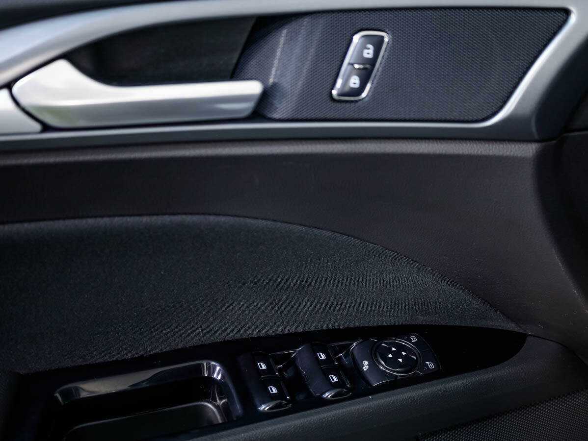 Ford Mondeo 2017 года с пробегом. Фото: #12