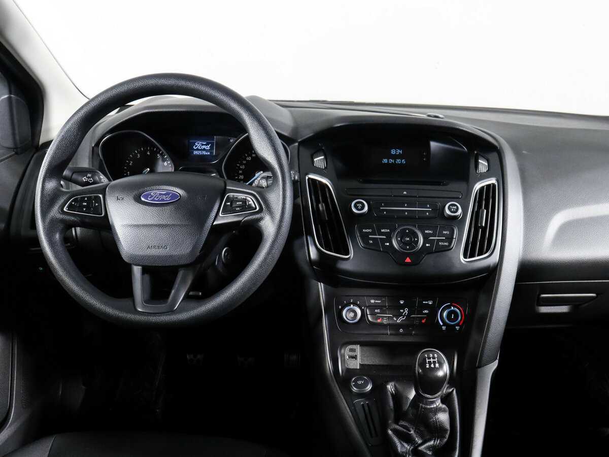 Ford Focus 2015 года с пробегом. Фото: #11