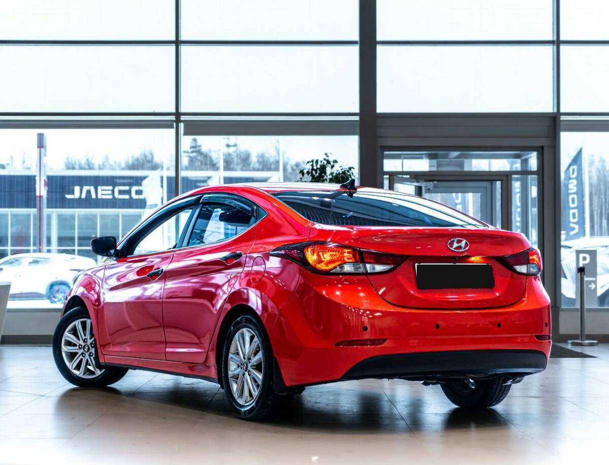 Hyundai Elantra 2014 года с пробегом. Фото: #3