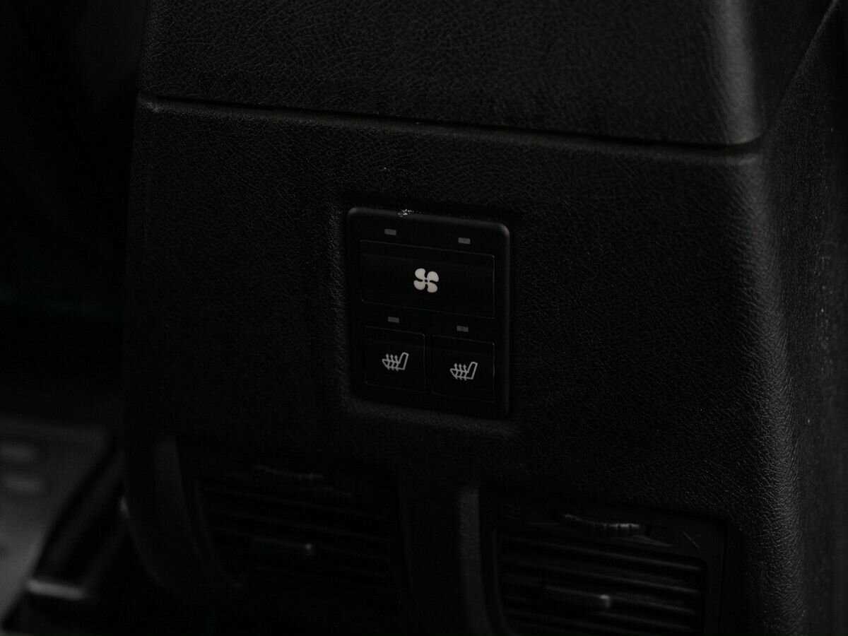 УАЗ Patriot 2015 года с пробегом. Фото: #9