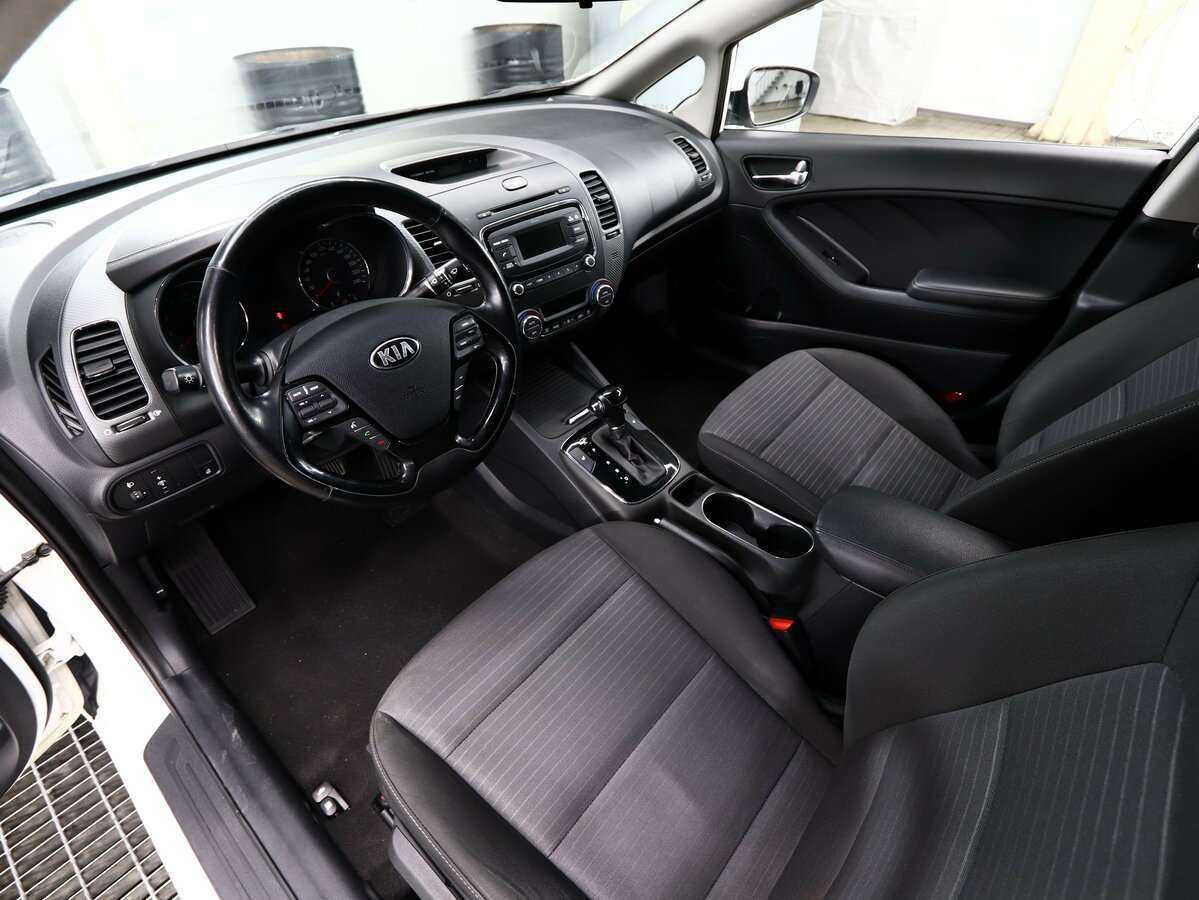 Kia Cerato 2018 года с пробегом. Фото: #6
