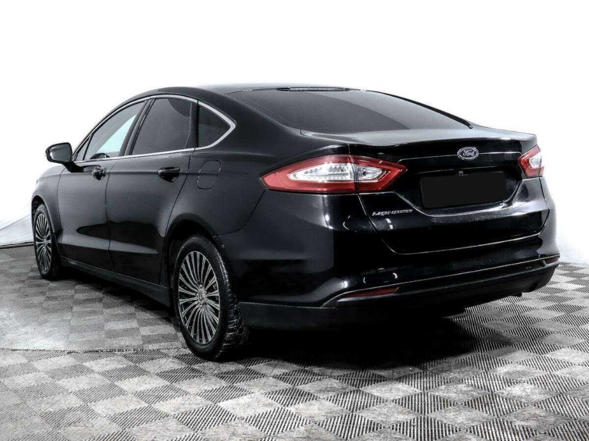 Ford Mondeo 2015 года с пробегом. Фото: #4