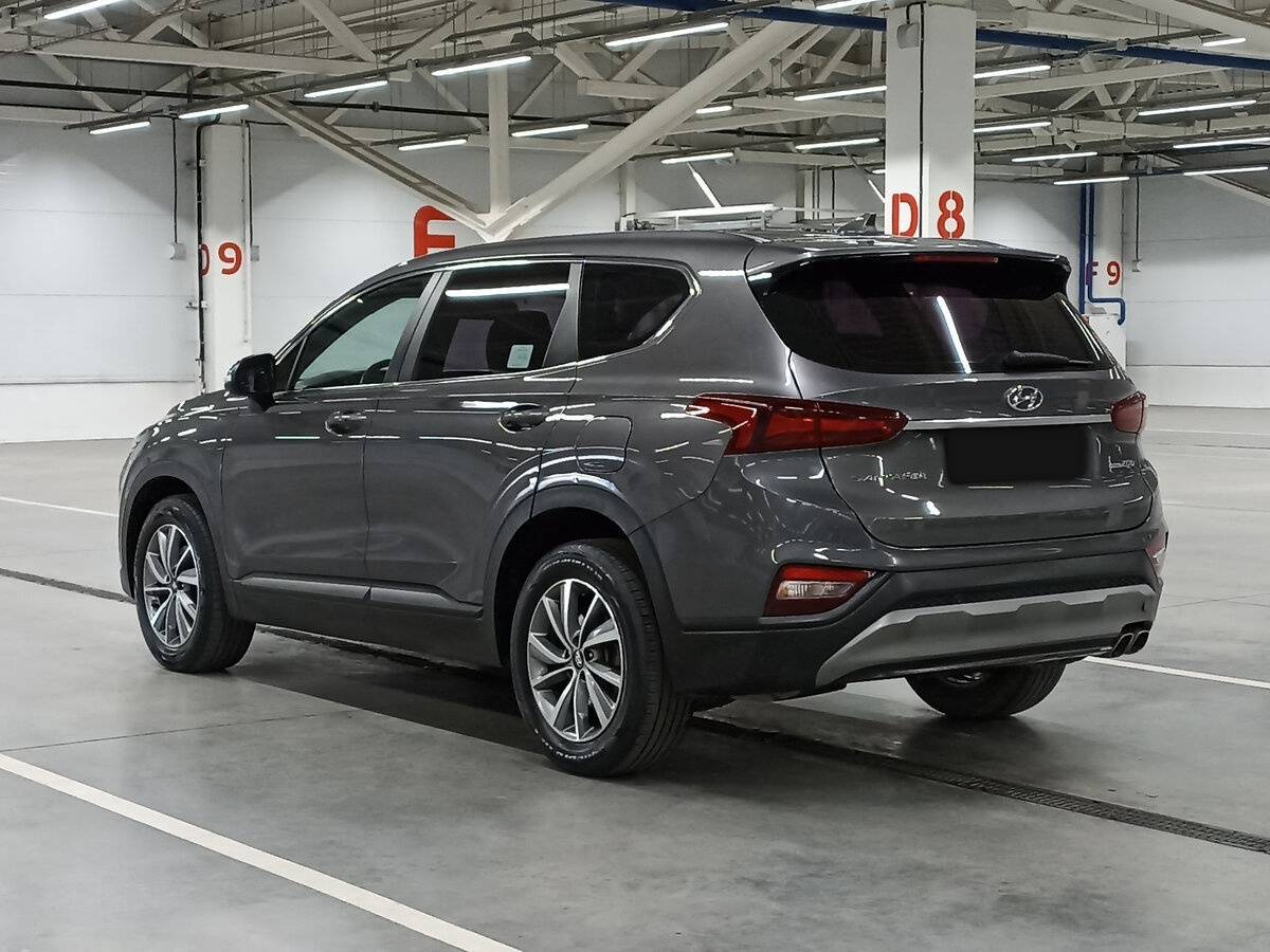 Hyundai Santa Fe 2019 года с пробегом. Фото: #6