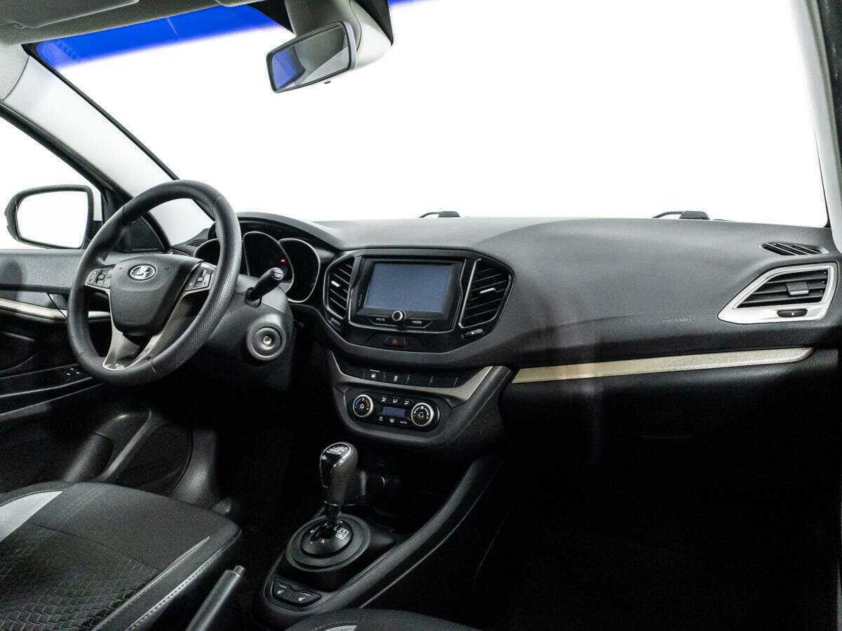 Lada (ВАЗ) Vesta 2017 года с пробегом. Фото: #8