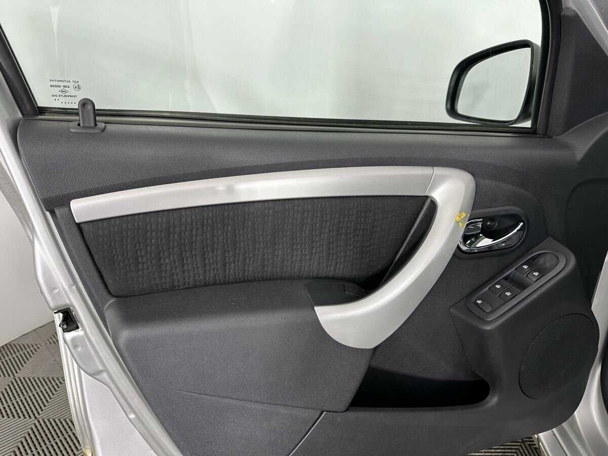 Nissan Terrano 2015 года с пробегом. Фото: #7