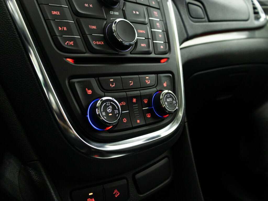 Opel Mokka 2015 года с пробегом. Фото: #15