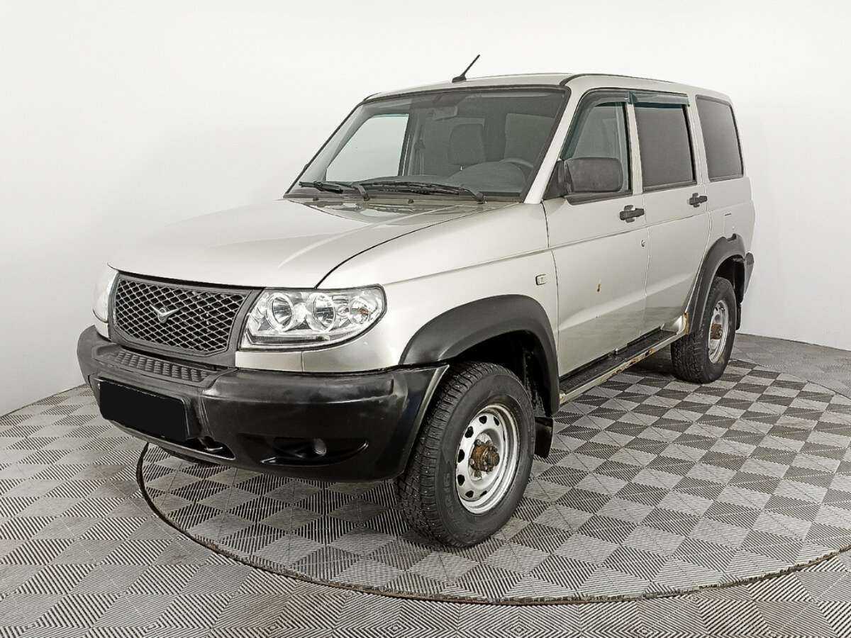 УАЗ Patriot 2014 года с пробегом. Посмотреть фото