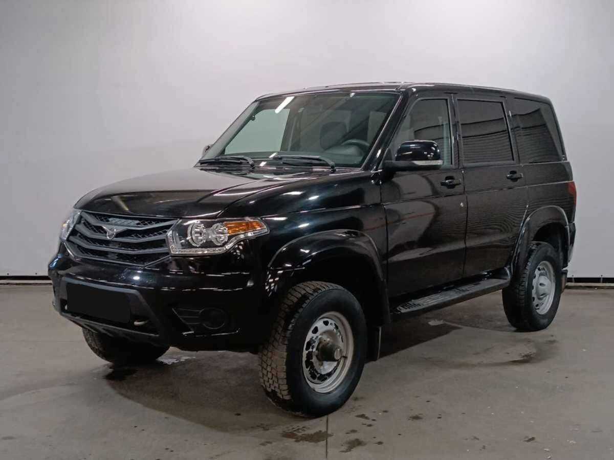 УАЗ Patriot 2017 года с пробегом. Посмотреть фото