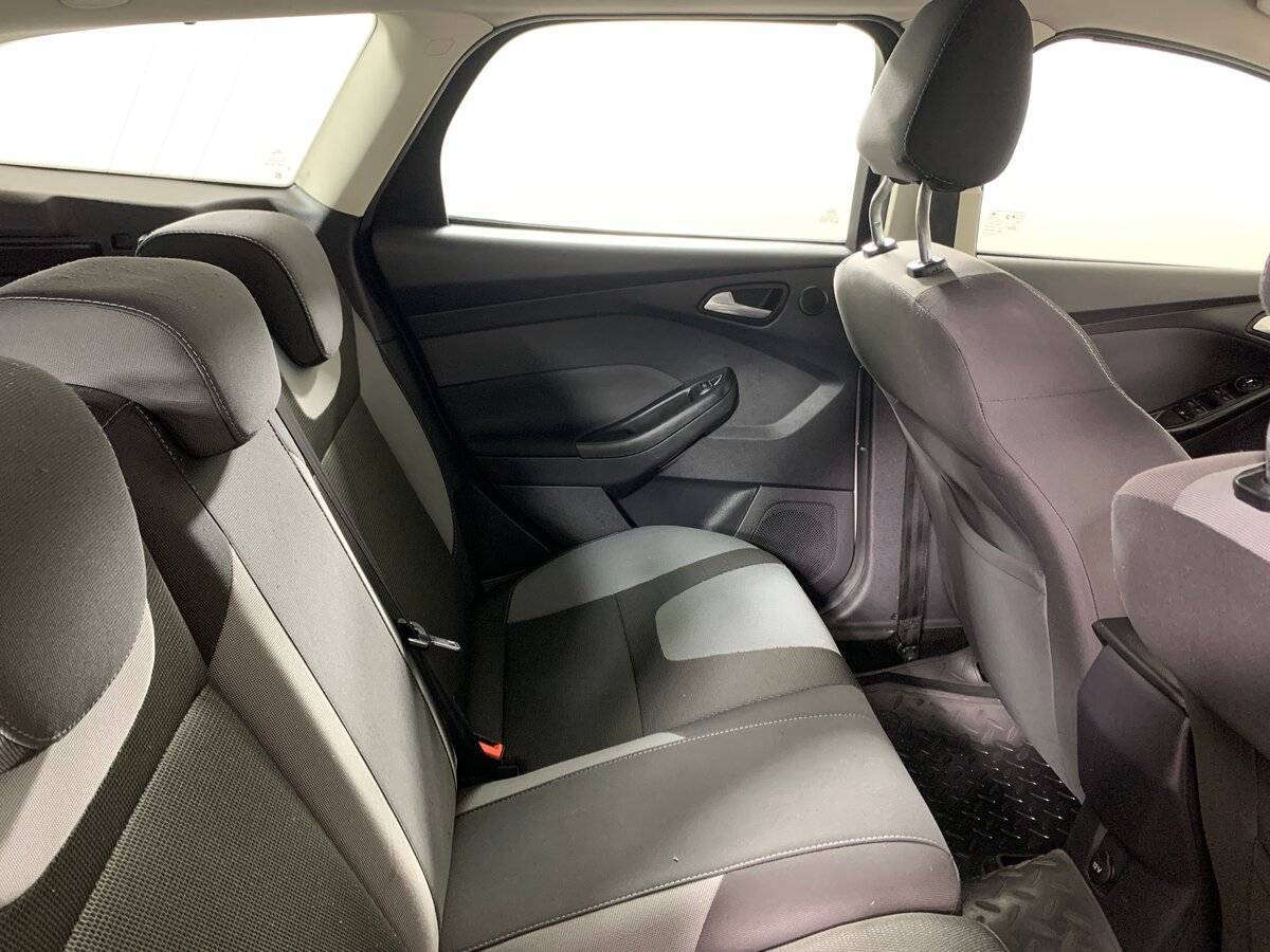 Ford Focus 2012 года с пробегом. Фото: #15