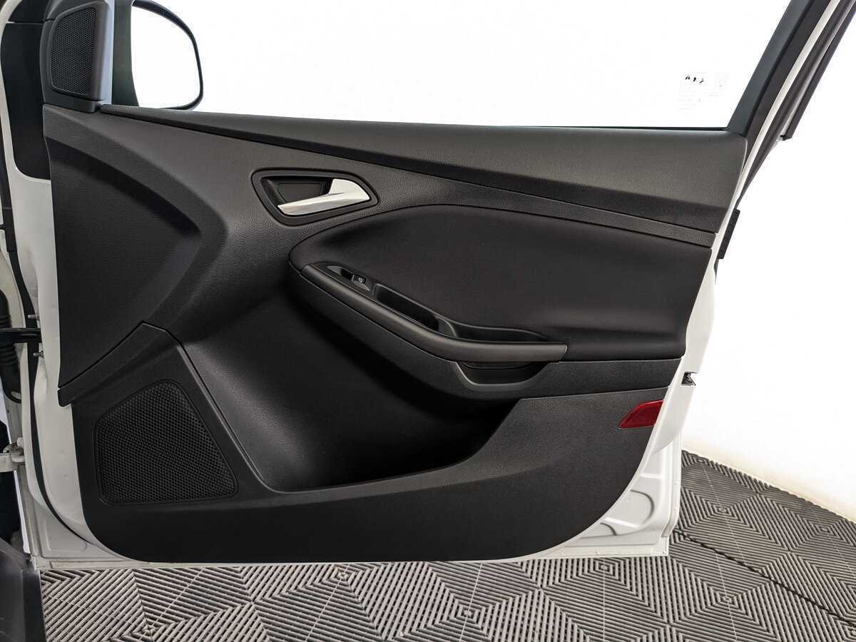 Ford Focus 2019 года с пробегом. Фото: #23