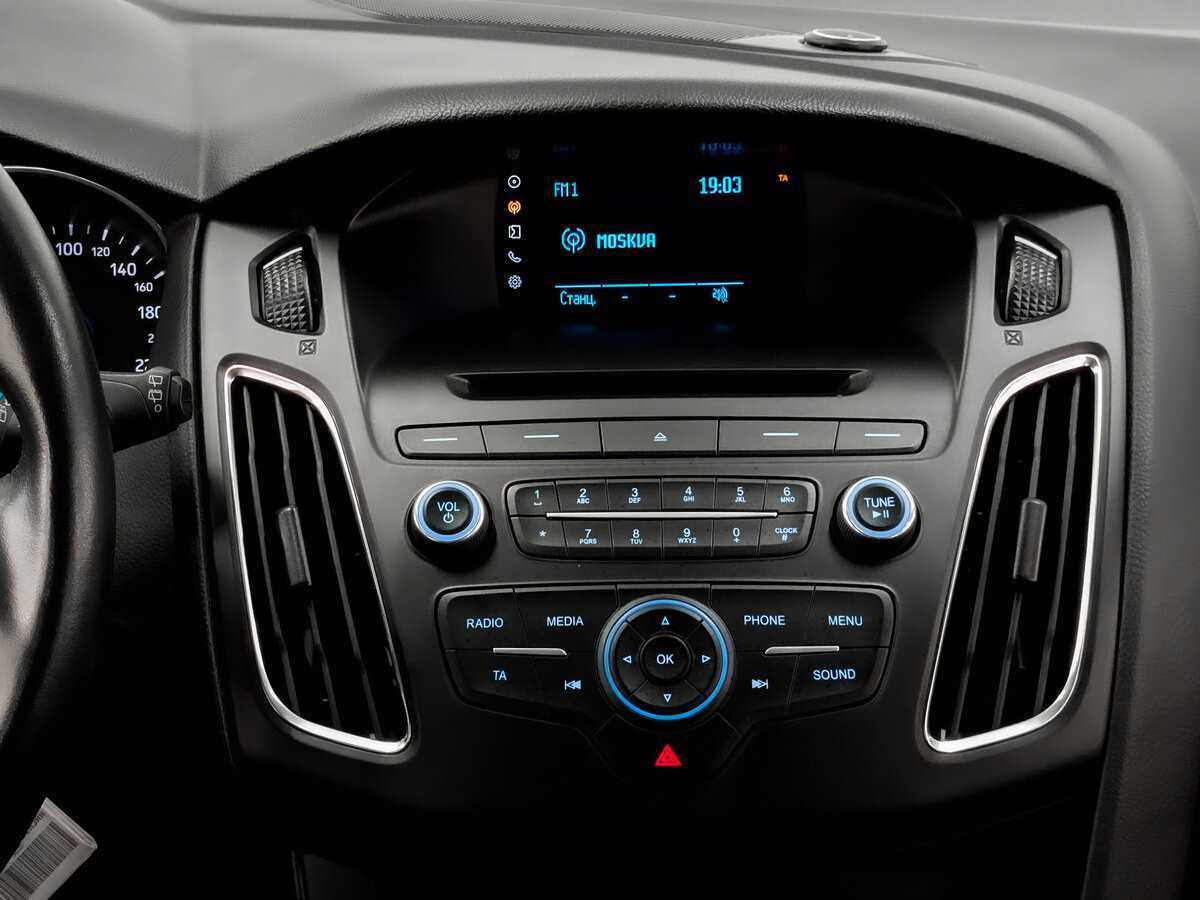 Ford Focus 2017 года с пробегом. Фото: #14