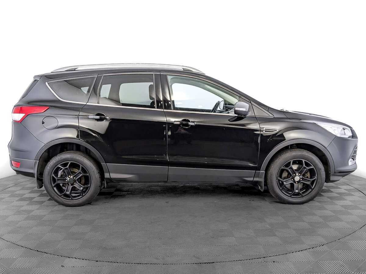 Ford Kuga 2016 года с пробегом. Фото: #3