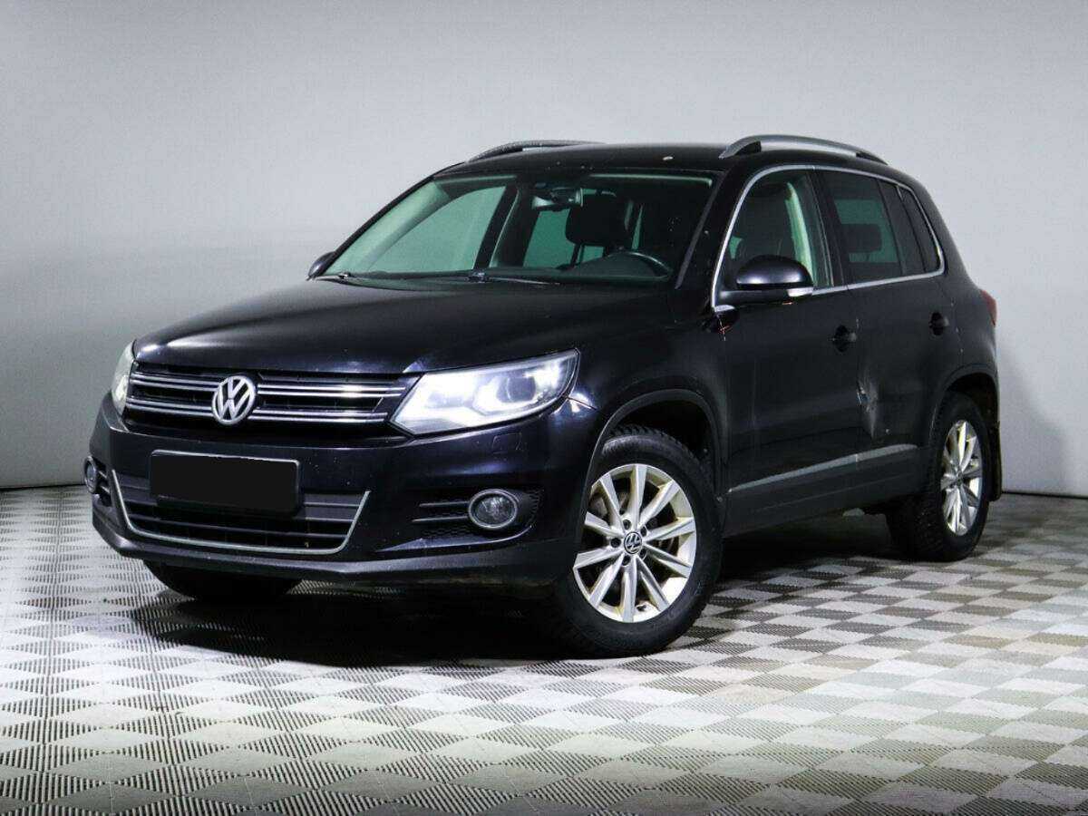 Volkswagen Tiguan 2012 года с пробегом. Фото: #0