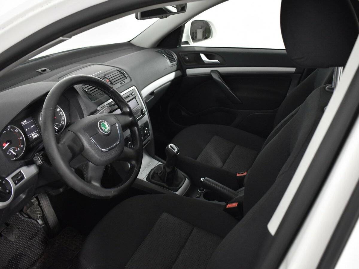 Skoda Octavia 2013 года с пробегом. Фото: #8