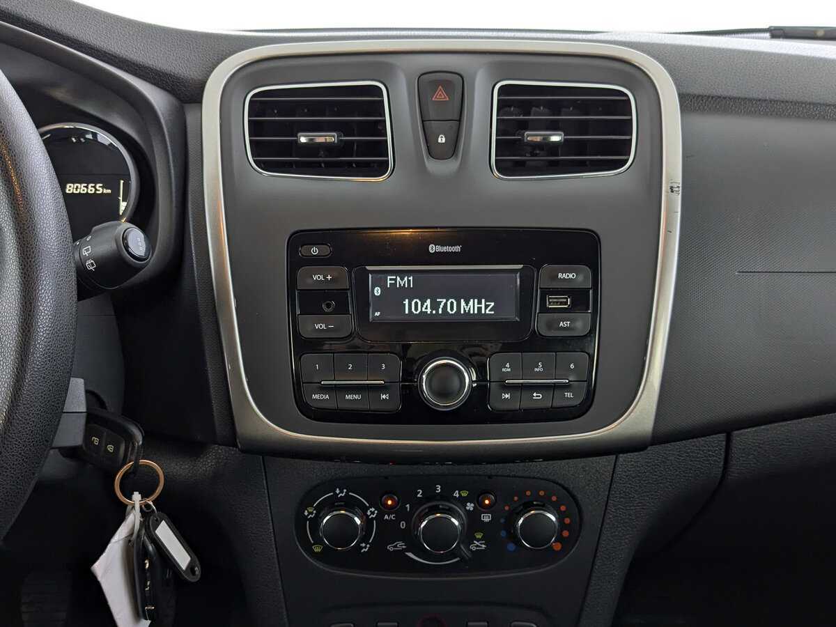 Renault Sandero 2021 года с пробегом. Фото: #14