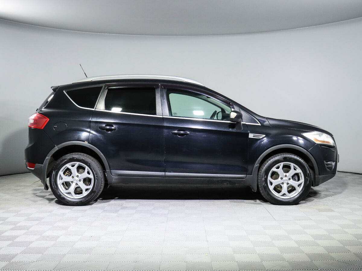 Ford Kuga 2012 года с пробегом. Фото: #3