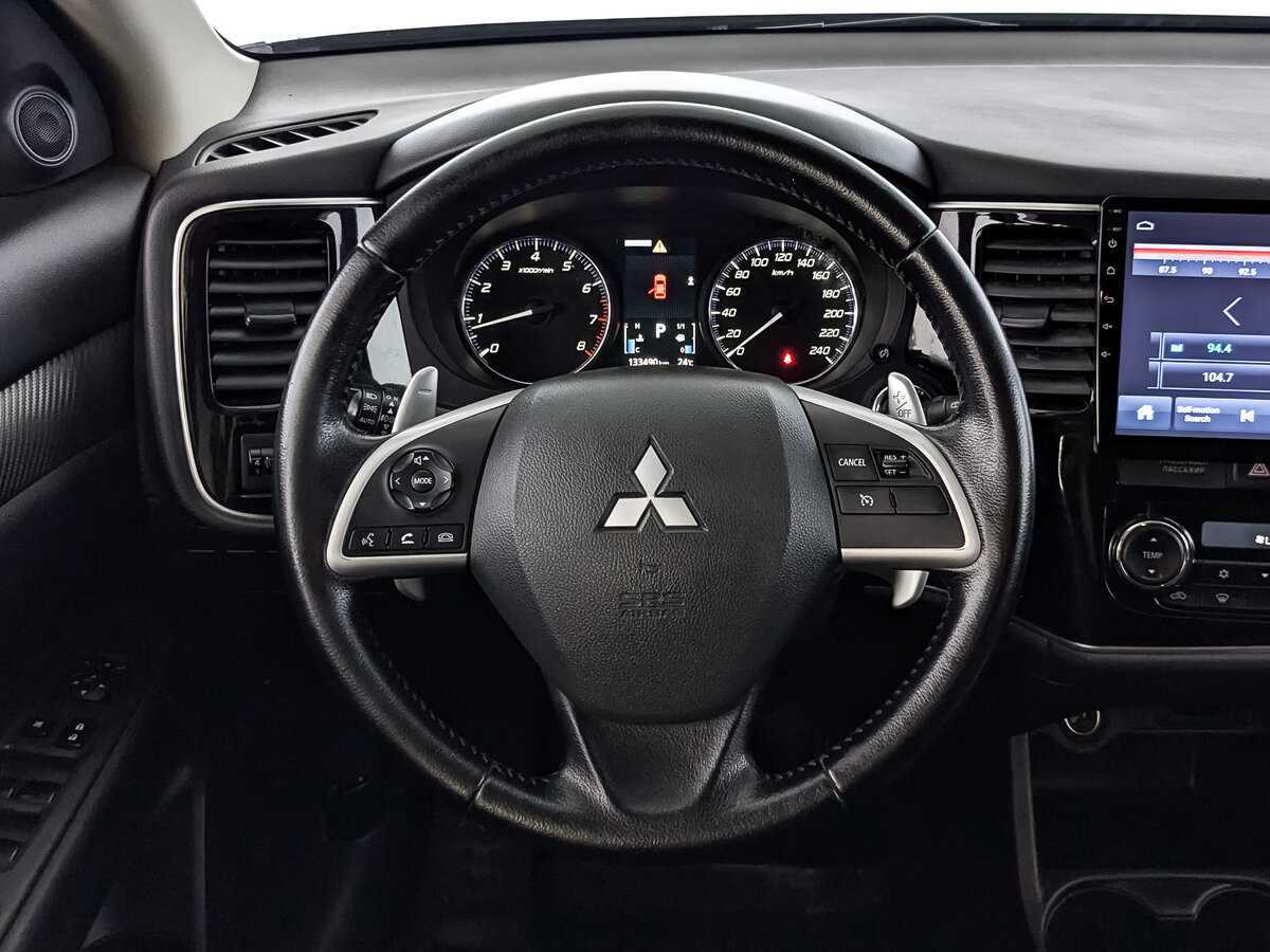 Mitsubishi Outlander 2012 года с пробегом. Фото: #16